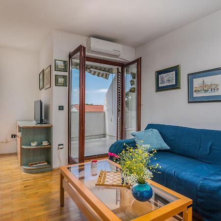 Amazing Apartment In Krk With Kitchen Krk Town Extérieur photo