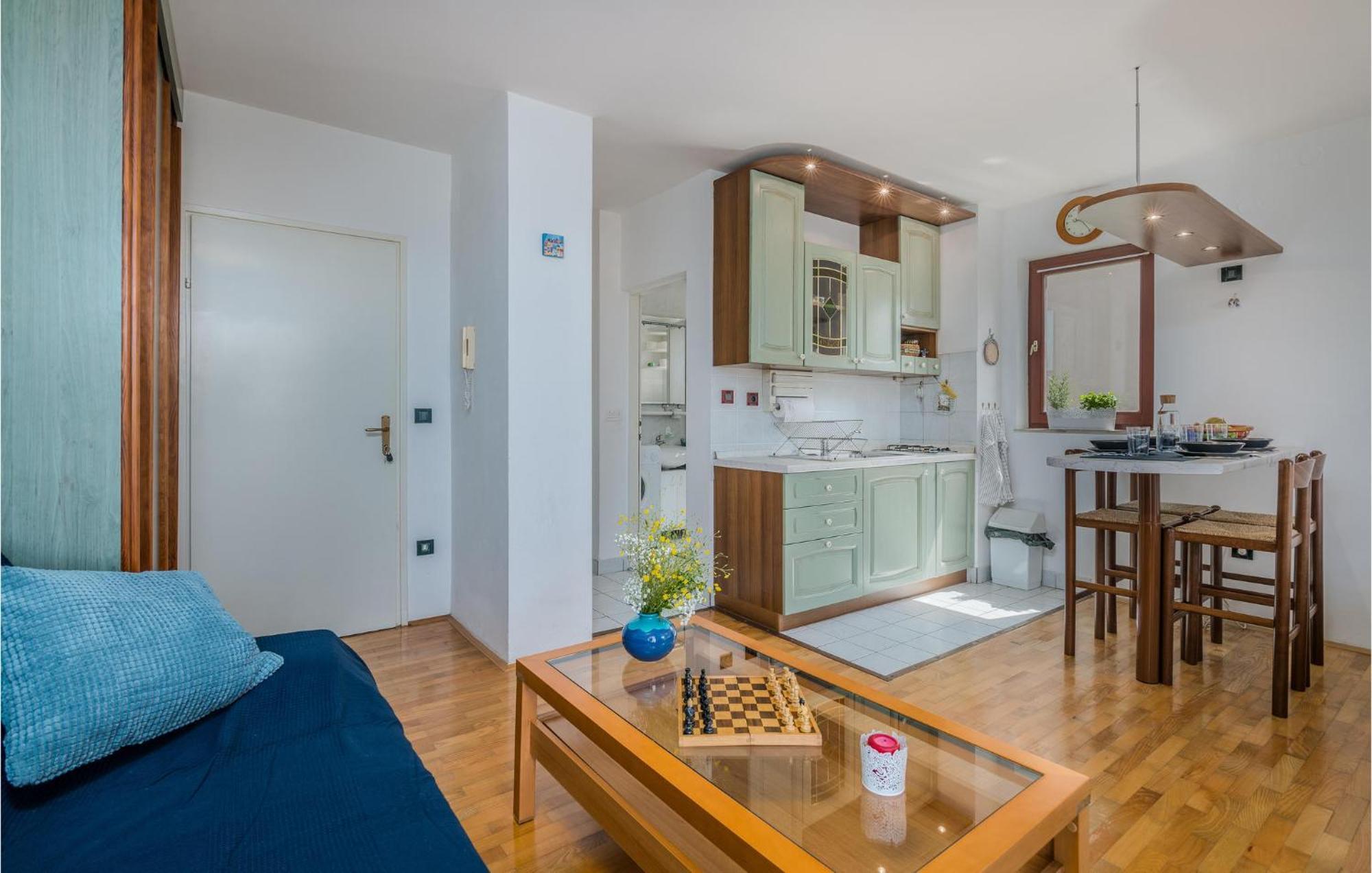 Amazing Apartment In Krk With Kitchen Krk Town Extérieur photo