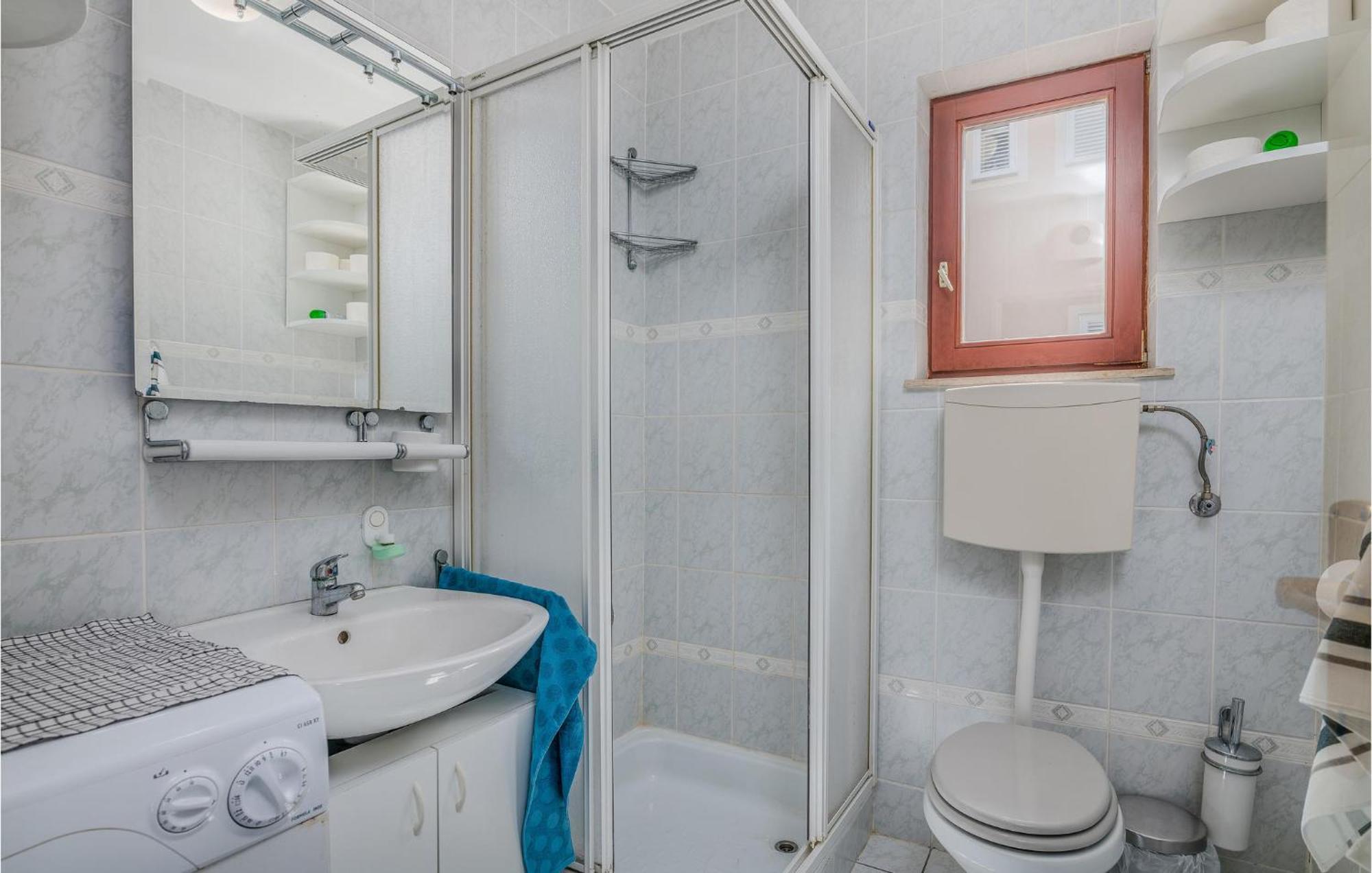 Amazing Apartment In Krk With Kitchen Krk Town Extérieur photo